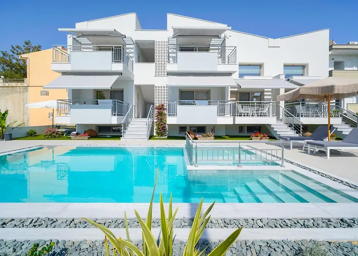 아파트호텔 Sourinis Luxury 4*