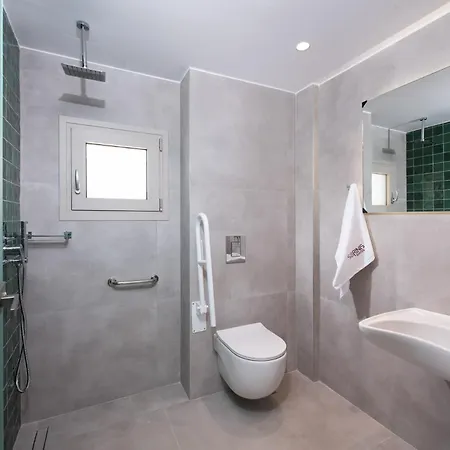 Apartahotel Sourinis Luxury 4*