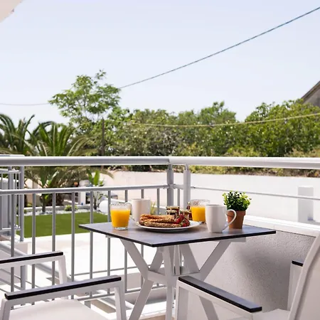 Apartahotel Sourinis Luxury 4*