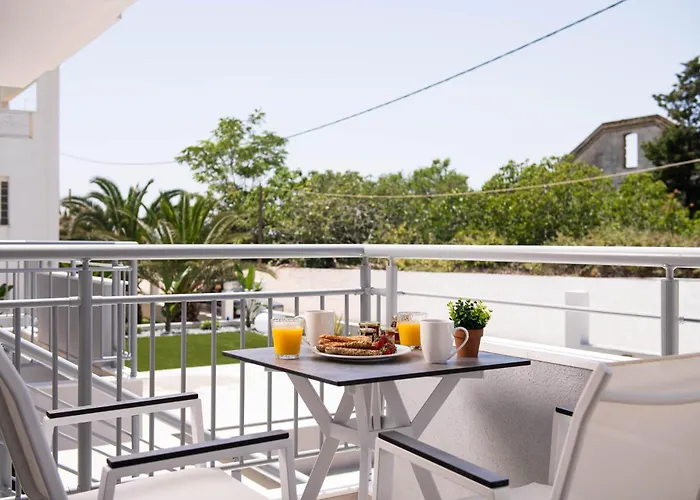 アパートホテル Sourinis Luxury 4*