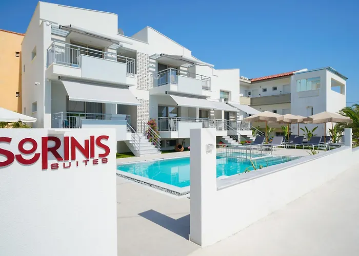 Sourinis Luxury アパートホテル 4*