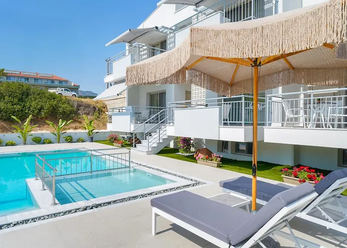 Sourinis Luxury 4* リメナリア